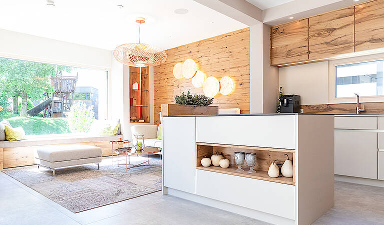 Musterhaus München Ambition 157 W Küche und Wohnzimmer